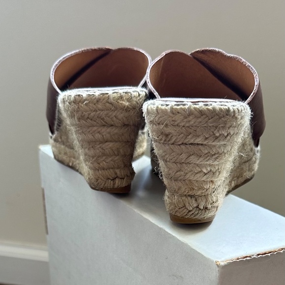 Kanna Women’s Brown Leather Wedges Size 8 - Picture 4 of 5